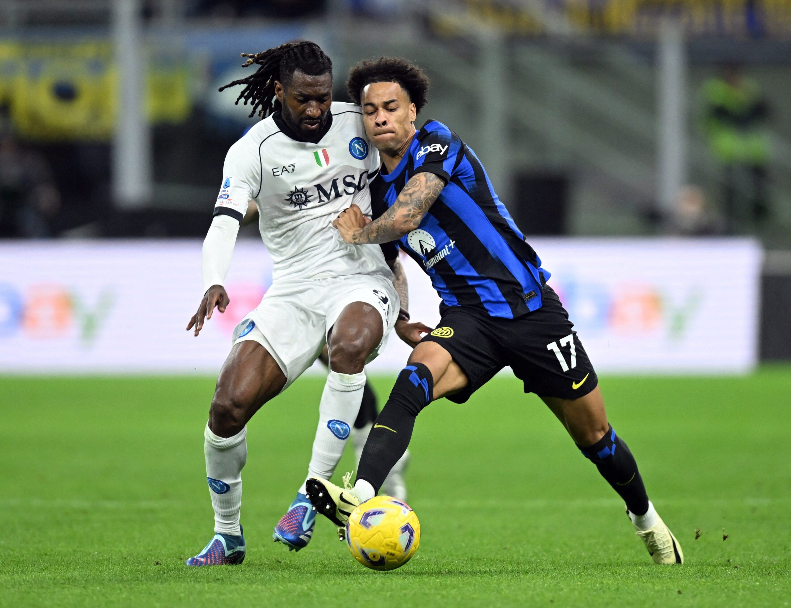 Nhận định soi kèo Inter vs Napoli lúc 02h45 ngày 11/11/2024 nhan-dinh-soi-keo-inter-vs-napoli-luc-02h45-ngay-11-11-2024-1