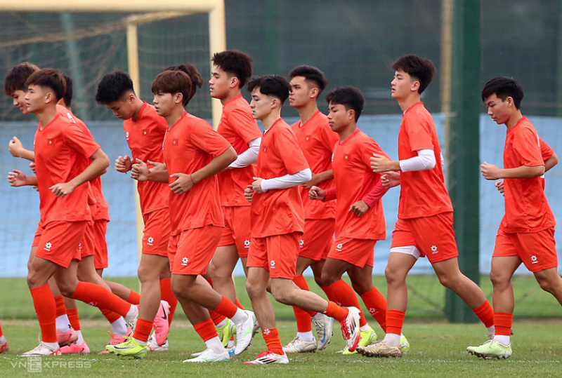 u17-viet-nam-sap-don-cau-thu-viet-kieu-tu-chau