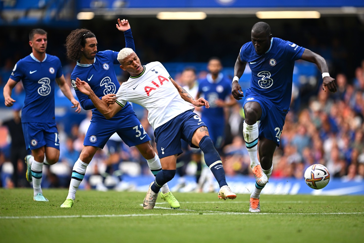 Nhận định soi kèo Chelsea vs Tottenham Hotspur lúc 02h00 ngày 4/4/2025