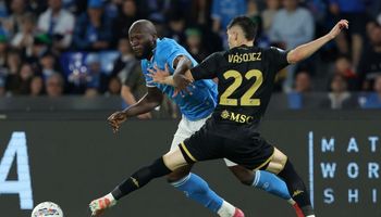 Napoli vs Genoa (01:45 – 12/05) | Xem lại trận đấu