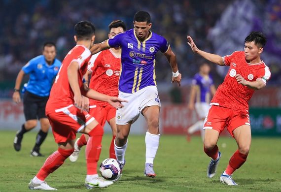 Nhận định soi kèo SLNA vs Hà Nội lúc 18h00 ngày 10/5/2025