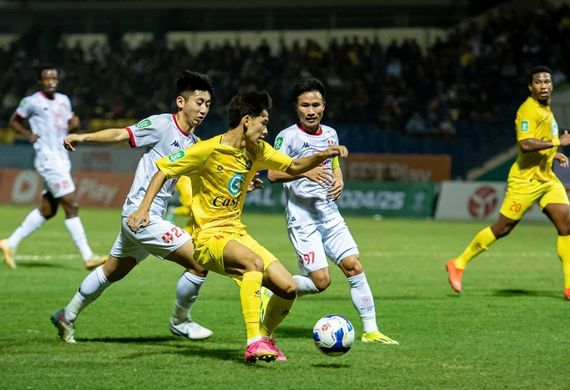 Nhận định soi kèo Hải Phòng vs Đông Á Thanh Hóa lúc 19h15 ngày 16/5/2025