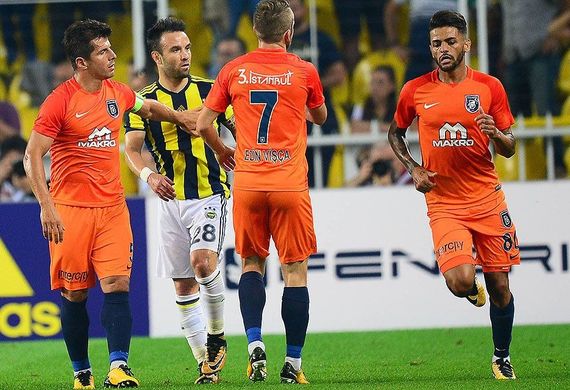 Nhận định soi kèo Basaksehir vs Fenerbahce lúc 00h00 ngày 10/5/2025