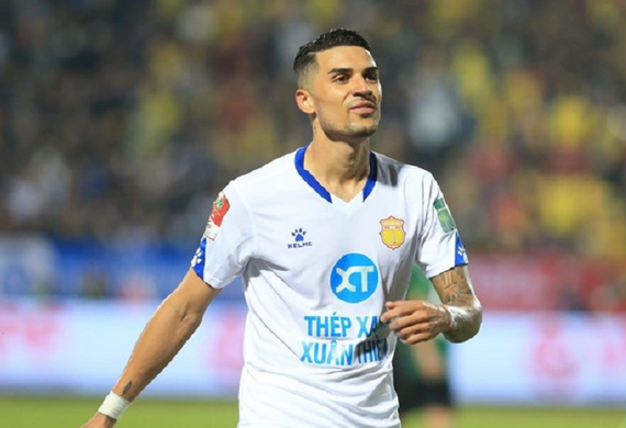 Bạn thân Xuân Son mặc kệ lời mời của CLB Thái Lan, quyết phục vụ cho ‘ông lớn’ V.League