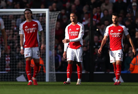 Arsenal đối mặt khủng hoảng lực lượng nghiêm trọng trước thềm đại chiến với Newcastle